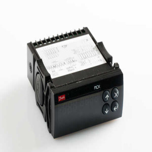 MCX06C PROGRAMLANABİLİR KONTROL CİHAZI 24V LED 080G0066